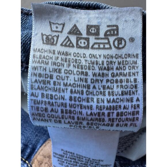 Levi's 515 Capri Jeans - Size 10, Classic Blue Wash - Picture 15 of 15